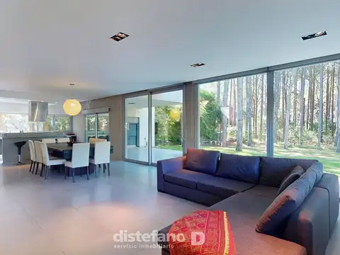 Casa en Venta al Este