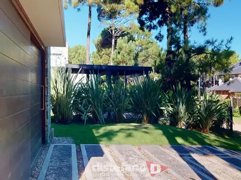 Casa en Venta en Pinamar, USD 650.000