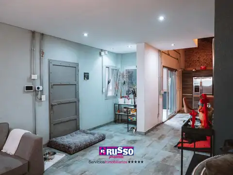 Casa en Venta con 1 cochera