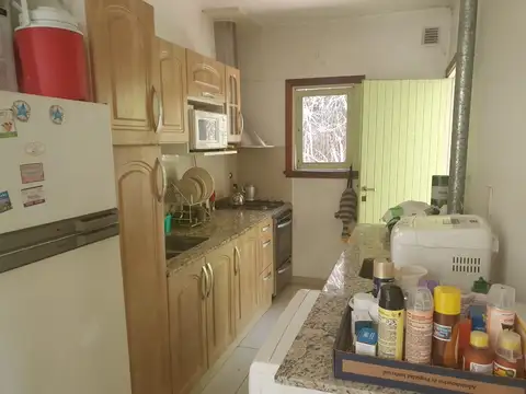 Casa 3 ambientes con 2 baños