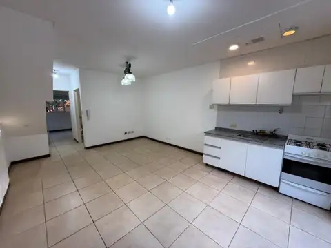 Depto Tipo Casa 2 ambientes con 1 baño