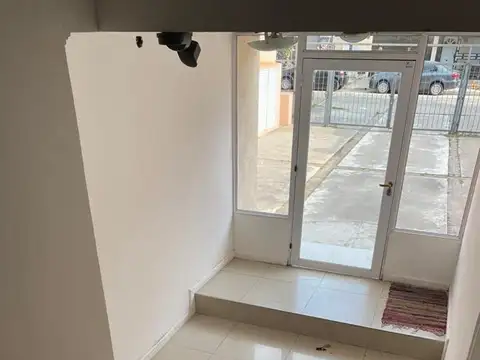 Dellepiane 900, Piso 1°