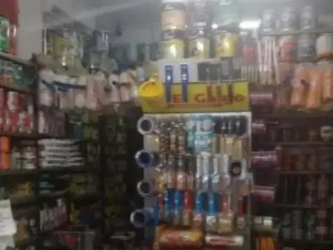 Patrón e/ Lisandro de la Torre y Timoteo Gordillo