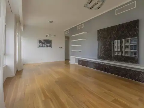 Azucena Villaflor al 559