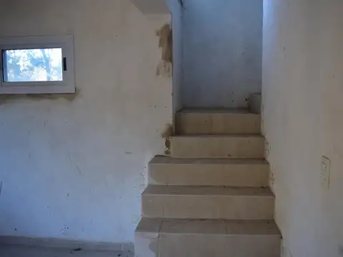 Casa 3 ambientes con 2 baños