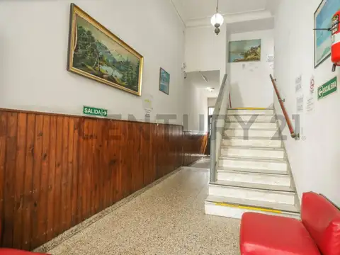 Casa 10 ambientes con 7 baños