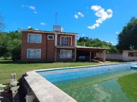 Casa en venta - 3 Dormitorios 2 Baños - Córdoba