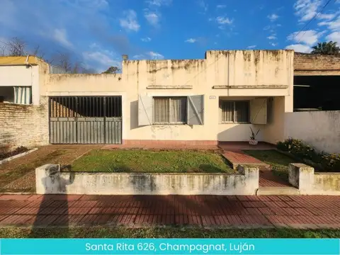 Casa En Santa Rita 626, Champagnat Luján En Venta