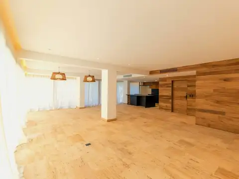 Departamento en Alquiler con 2 cocheras
