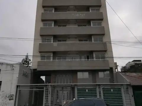Departamento En Venta En Lanús Oeste