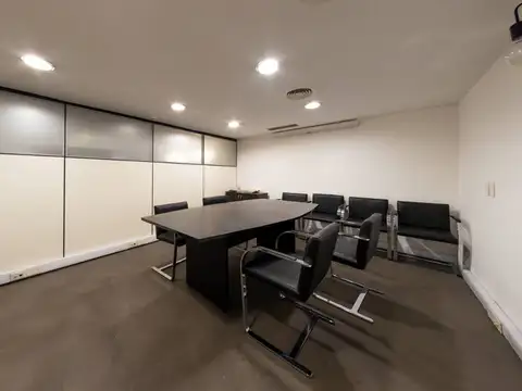 Oficina en Venta 32 años