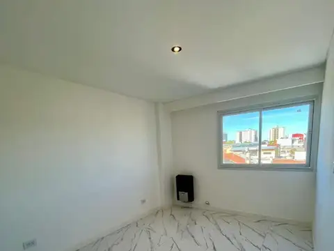 Chacabuco 5800, Piso 1°