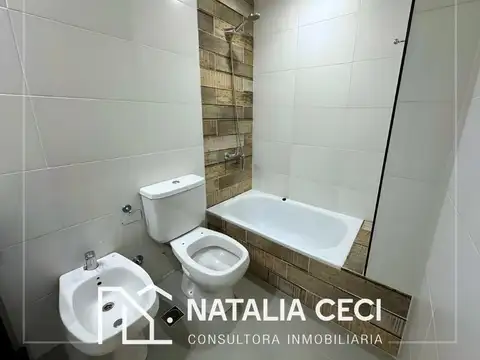 Depto Tipo Casa en Venta en Monte Castro, USD 142.000