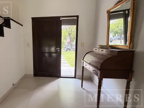Casa en Alquiler Temporal de 4 dormitorios