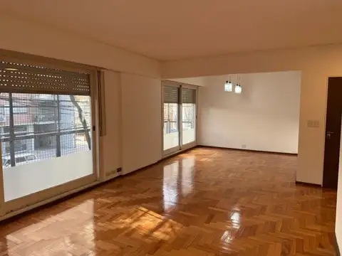 Avenida Congreso 2600, Piso 1