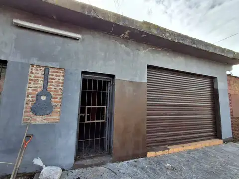 VENTA  LOCAL COMERCIAL EN ESQUINA -  LAS LILAS