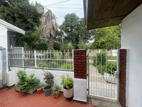 Casa en Venta en Fortunato de La Plaz, Mar del Plata