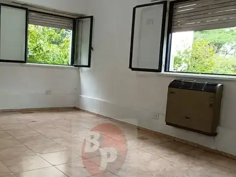 DEPTO DE 1 AMB. - FRENTE - MUY LUMINOSO - EXC. ZONA 