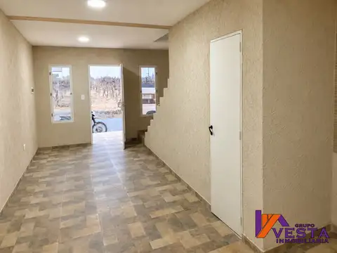 CAFAYATE-DUPLEX EN VENTA - BARRIO EL TRÁNSITO-SALTA