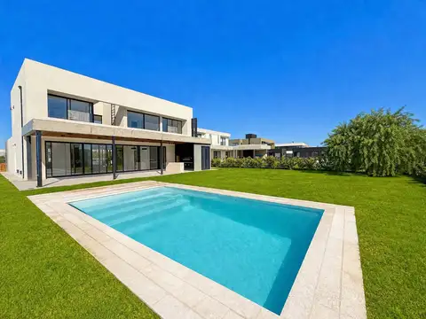 Casa en venta de 3 dormitorios con pileta en Vida Barrio Cerrado, Funes
