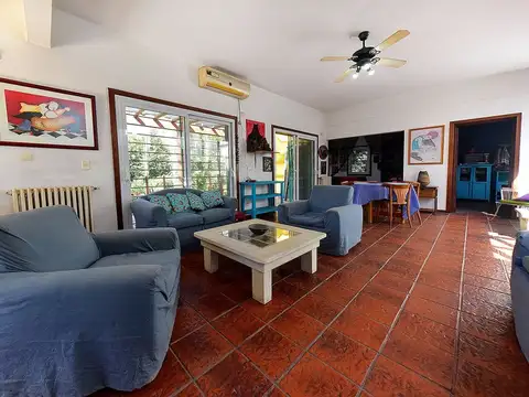 General Manuel Belgrano 1300