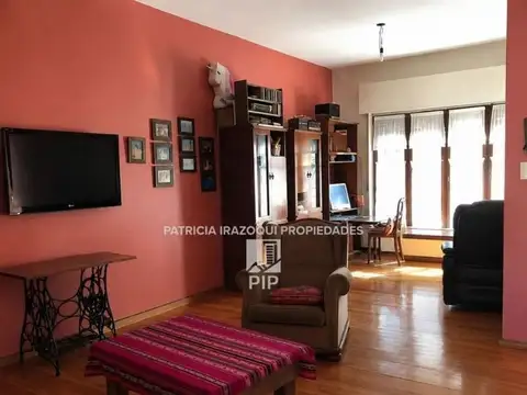 Casa en Venta en Haedo, USD 198.000