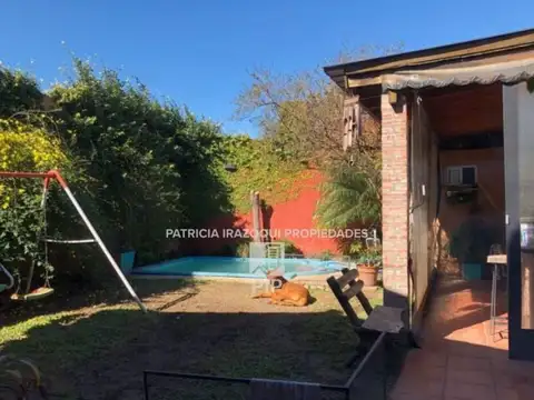 Casa en Venta con 1 cochera