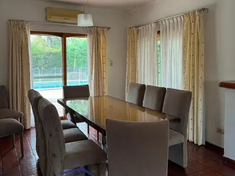 Casa en Venta en Barrio Cerrado Campos de Alvarez,Moreno