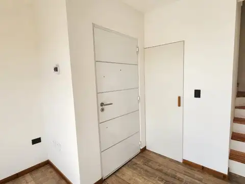 Depto Tipo Casa 4 ambientes con 1 baño