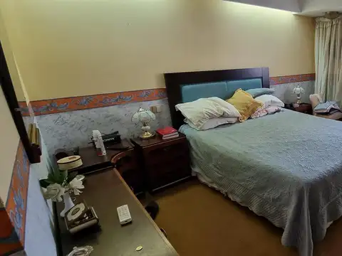 Casa 6 ambientes con 4 baños