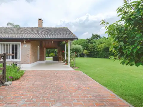 VENTA CASA 4AMB PILETA CREDITO EL CAZADOR ESCOBAR