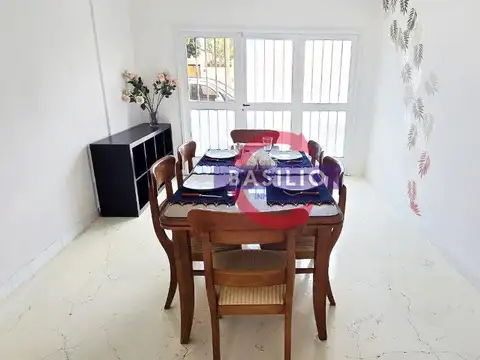 Depto Tipo Casa 3 ambientes con 1 baño