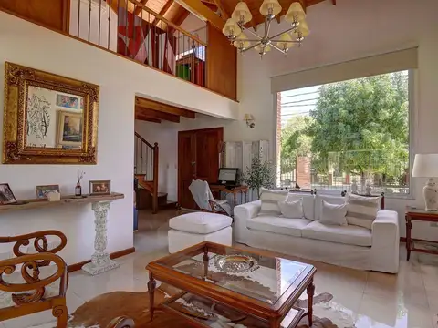 Casa en Venta en Belén de Escobar, USD 370.000