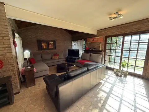 Casa en Venta al Oeste