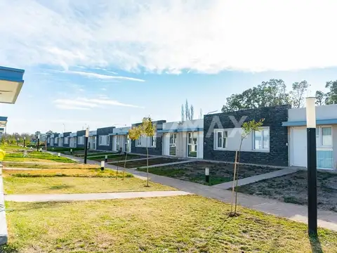 Depto Tipo Casa en Venta en Cipolletti, USD 110.000
