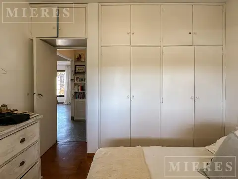 Depto Tipo Casa en Venta de 5 ambientes
