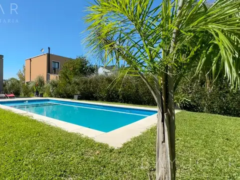 Venta - Casa en Barrio Marinas Del Pilar - Apto Crédito