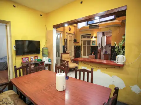 Depto Tipo Casa en Venta 80 años