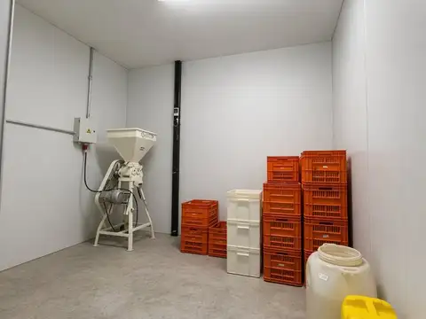 ALQUILER Establecimiento Gastronómico Pichincha