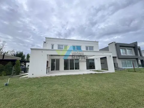 Casa en Venta en Lagoon Pilar, USD 370.000