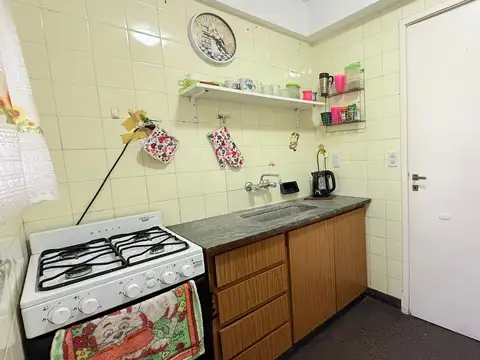 ALQUILER DEPARTAMENTO DE 2 AMBIENTES CON BALCON
