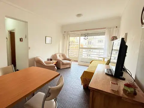 ALQUILER DEPARTAMENTO DE 2 AMBIENTES CON BALCON
