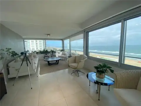 Departamento en Alquiler de 3 dormitorios