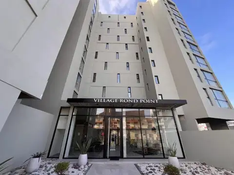 Av. FELIX U. CAMET  948-998