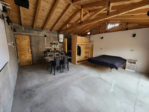 VENTA MONOAMBIENTE  CON COCHERA GODOY CRUZ 