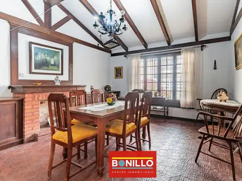 Venta de Casa 5 AMBIENTES en Villa Urquiza