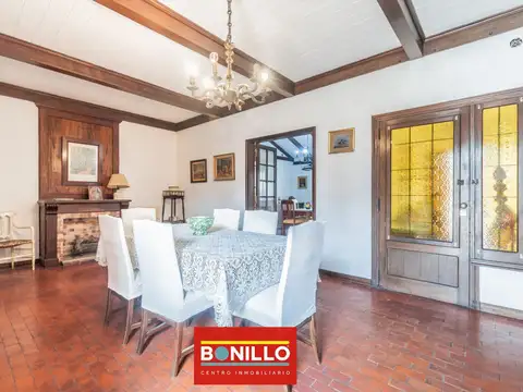 Casa en Venta con 1 cochera