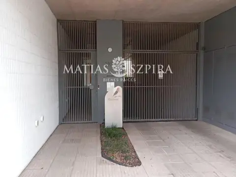 Oficina en Alquiler en Barrio Parque Leloir, USD 650