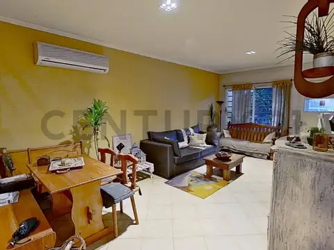 Gualeguaychu 2800, Piso 0