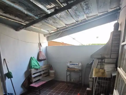 DEPARTAMENTO EN VENTA DE 3 AMBIENTES A RECICLAR